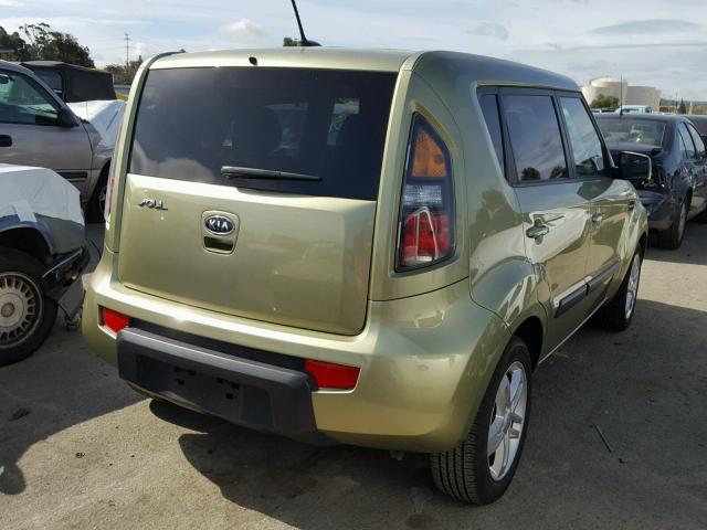 KNDJT2A26B7316553 - 2011 KIA SOUL GREEN photo 4