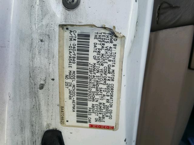 JT2BF22K610293253 - 2001 TOYOTA CAMRY CE WHITE photo 10