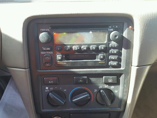 JT2BF22K610293253 - 2001 TOYOTA CAMRY CE WHITE photo 9