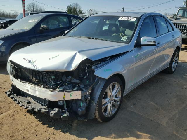 WDDGF8AB2DR280099 - 2013 MERCEDES-BENZ C 300 4MAT SILVER photo 2