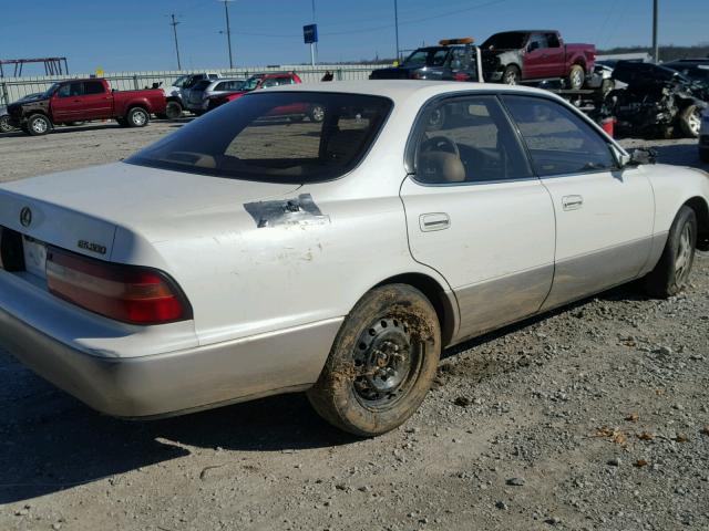 JT8BF12G6T0160121 - 1996 LEXUS ES 300 WHITE photo 4