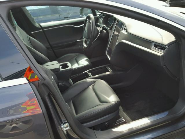 5YJSA1E1XGF162307 - 2016 TESLA MODEL S Սև լուսանկար 5