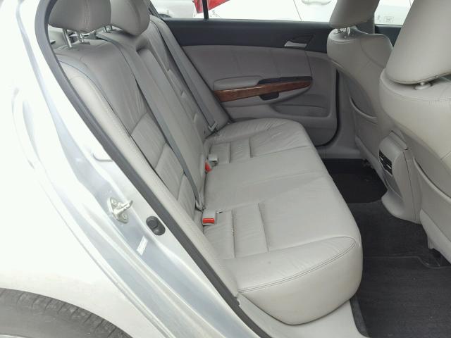 1HGCP3F81CA027747 - 2012 HONDA ACCORD EXL SILVER photo 6