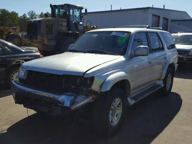 JT3HN86R829061253 - 2002 TOYOTA 4RUNNER SR SILVER photo 2