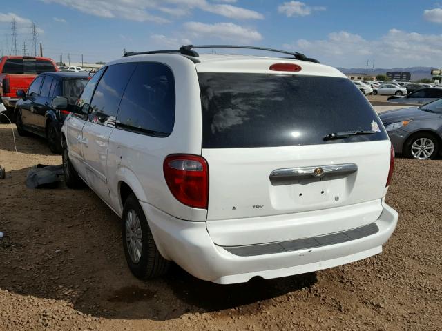 2A4GP44R77R354165 - 2007 CHRYSLER TOWN & COU WHITE photo 3