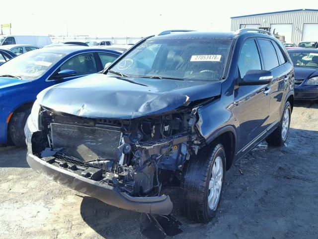 5XYKT4A15BG118993 - 2011 KIA SORENTO BA BLUE photo 2