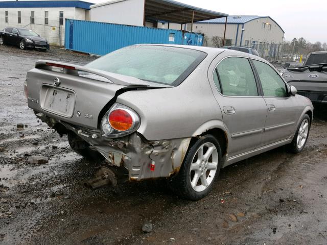 JN1DA31D42T408491 - 2002 NISSAN MAXIMA GLE SILVER photo 4