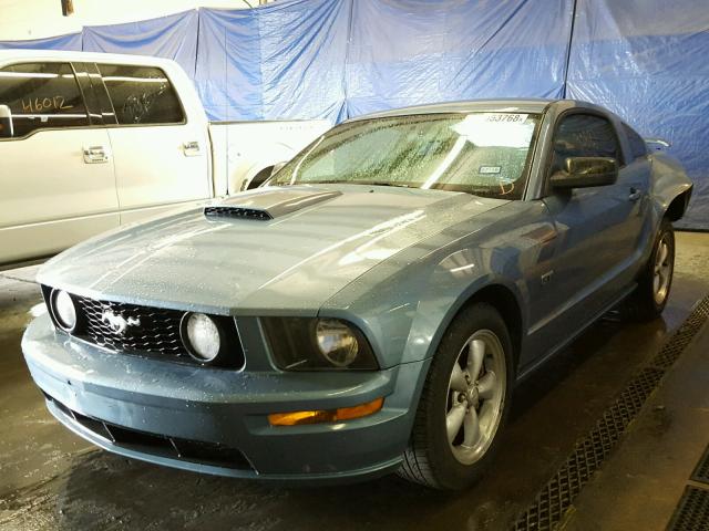 1ZVFT82HX75345775 - 2007 FORD MUSTANG GT BLUE photo 2