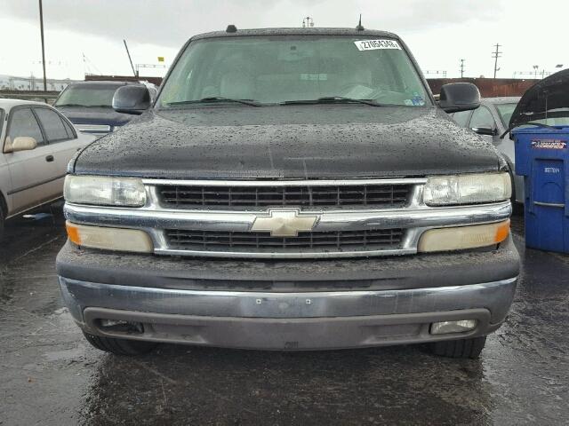 3GNEC16Z95G215878 - 2005 CHEVROLET SUBURBAN C BLACK photo 9