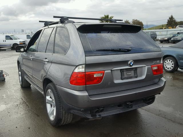 5UXFB53515LV19233 - 2005 BMW X5 4.4I GRAY photo 3