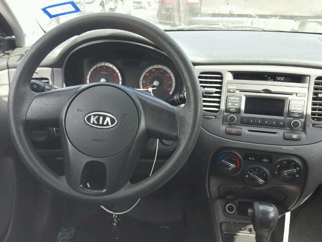 KNADH4A38A6632136 - 2010 KIA RIO LX Մոխրագույն լուսանկար 9