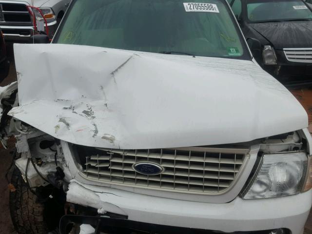 1FMZU74K14UA58189 - 2004 FORD EXPLORER E WHITE photo 7