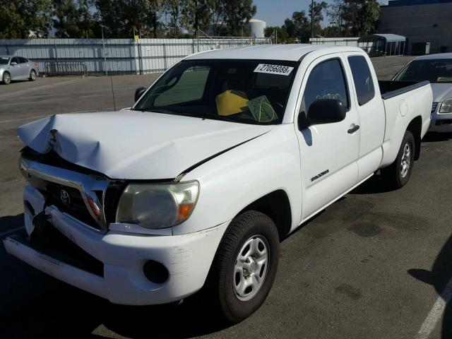 5TETX22N75Z030259 - 2005 TOYOTA TACOMA ACC WHITE photo 2