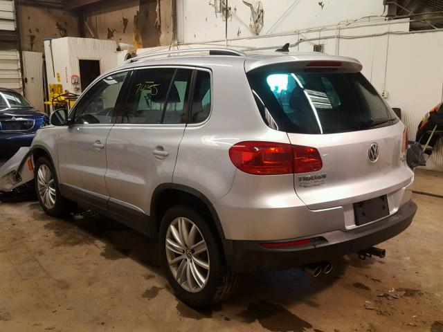 WVGBV7AX0CW558913 - 2012 VOLKSWAGEN TIGUAN S SILVER photo 3