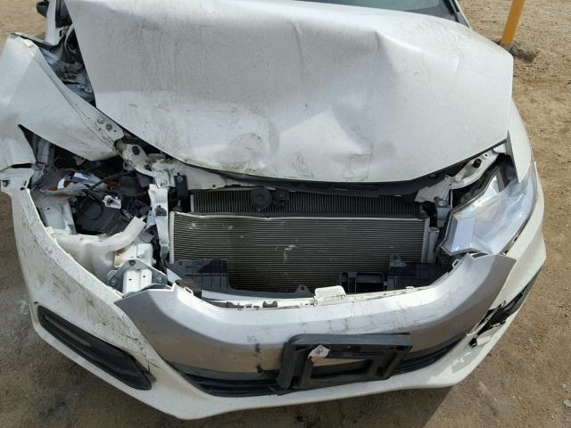 JHMZE2H33ES001575 - 2014 HONDA INSIGHT WHITE photo 9