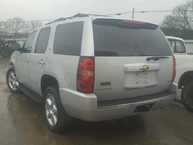 1GNSKCE04BR170140 - 2011 CHEVROLET TAHOE K150 SILVER photo 3