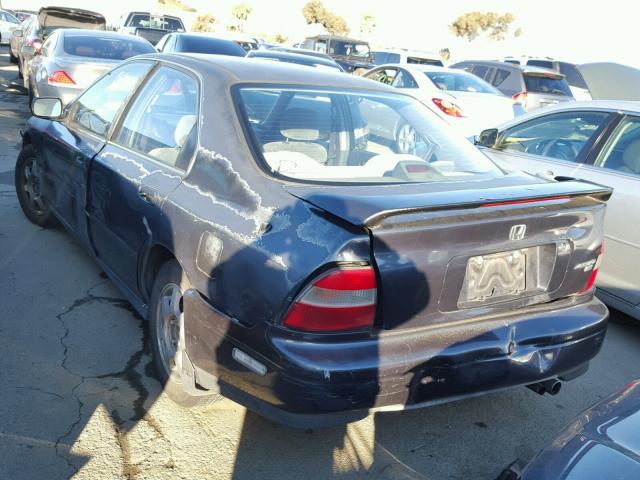 1HGCD5538SA142094 - 1995 HONDA ACCORD LX BLACK photo 3