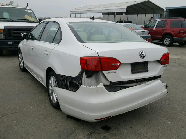 3VWDP7AJ2DM358648 - 2013 VOLKSWAGEN JETTA SE WHITE photo 3