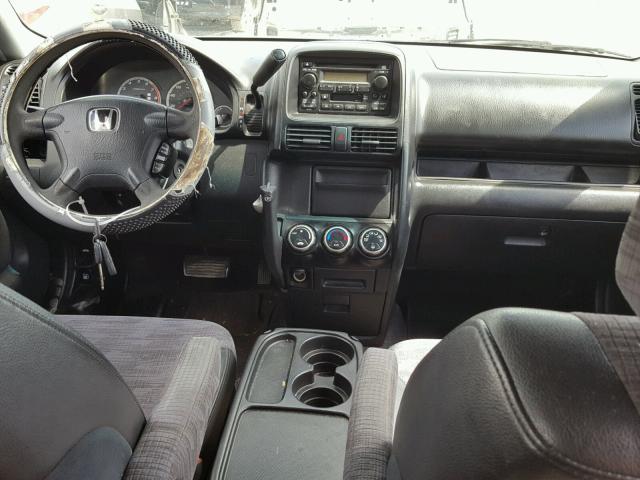 JHLRD68542C024367 - 2002 HONDA CR-V LX SILVER photo 9