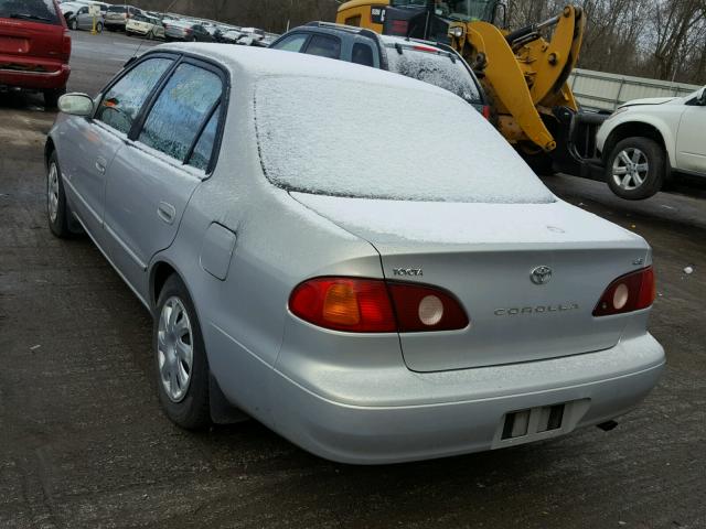 2T1BR12E12C559546 - 2002 TOYOTA COROLLA CE SILVER photo 3