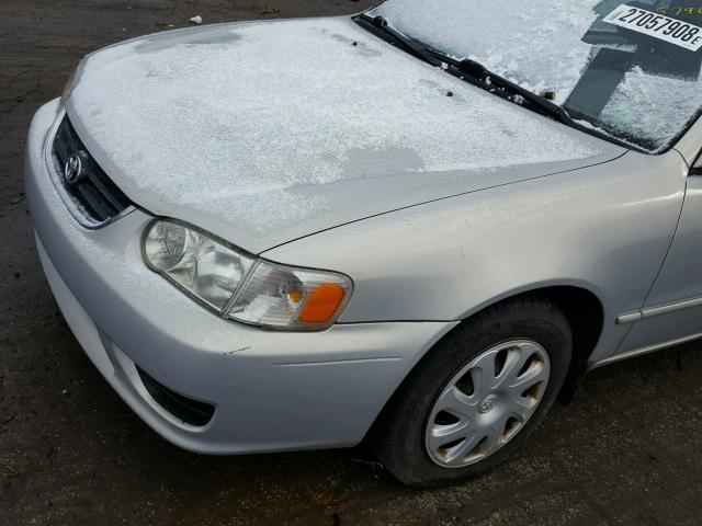 2T1BR12E12C559546 - 2002 TOYOTA COROLLA CE SILVER photo 9