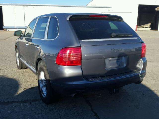 WP1AA29P04LA23469 - 2004 PORSCHE CAYENNE GRAY photo 3