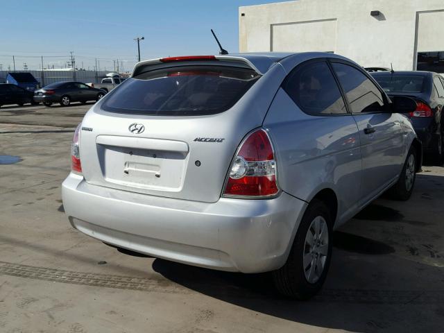 KMHCM36C19U135249 - 2009 HYUNDAI ACCENT GS SILVER photo 4