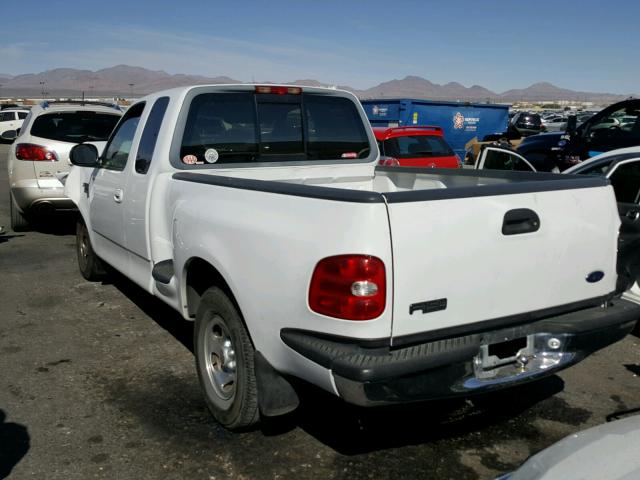 1FTRX07L6WKB37167 - 1998 FORD F150 WHITE photo 3