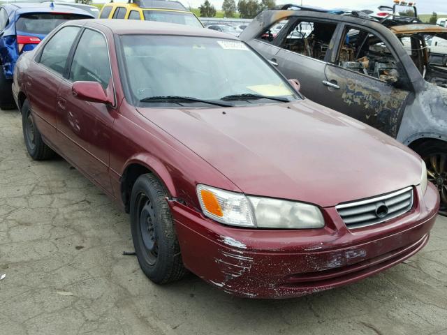 JT2BG22K910548636 - 2001 TOYOTA CAMRY CE RED photo 1