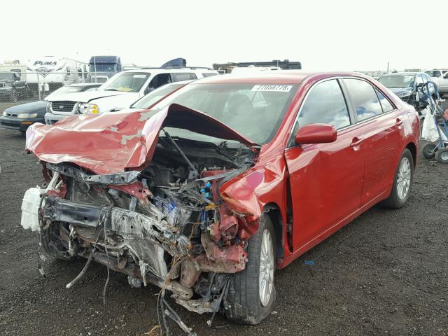 4T1BF3EK4BU180691 - 2011 TOYOTA CAMRY BASE RED photo 2