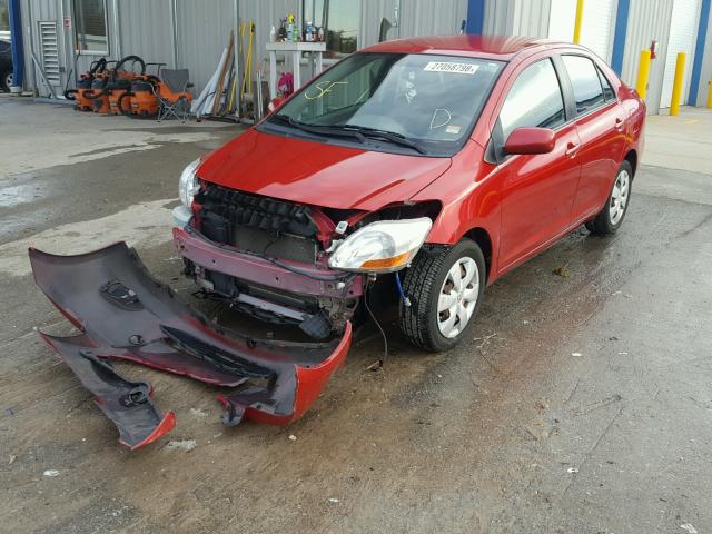 JTDBT923784039359 - 2008 TOYOTA YARIS MAROON photo 2