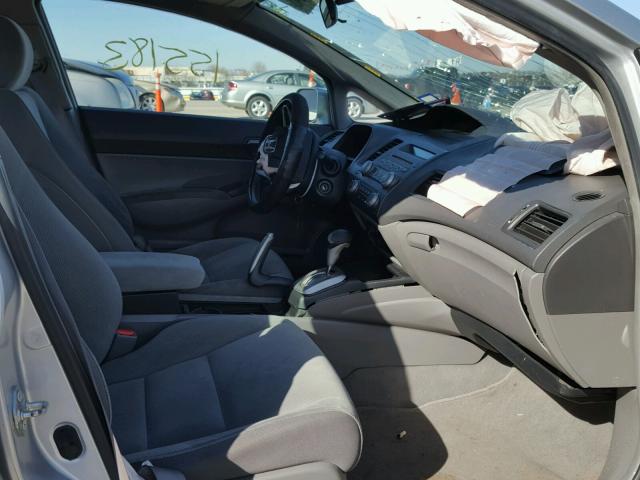 2HGFA16509H365174 - 2009 HONDA CIVIC LX SILVER photo 5