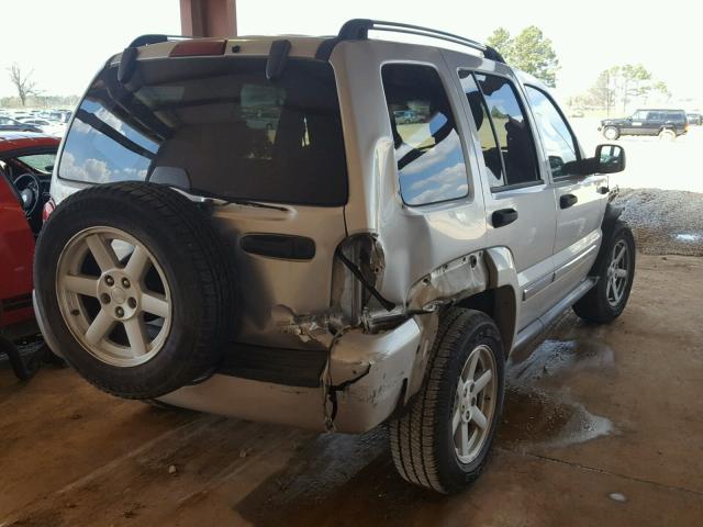 1J8GK58K65W554572 - 2005 JEEP LIBERTY LI SILVER photo 4