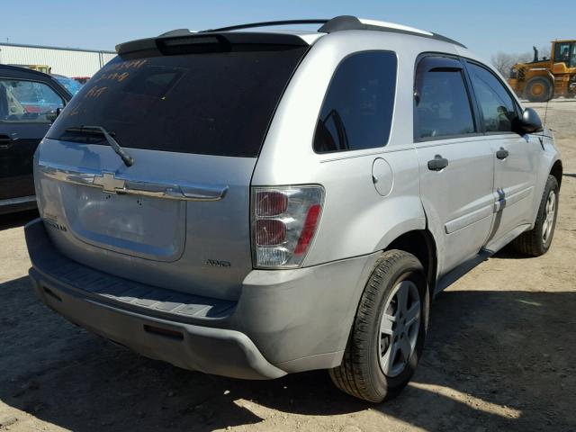 2CNDL23F856001413 - 2005 CHEVROLET EQUINOX LS SILVER photo 4