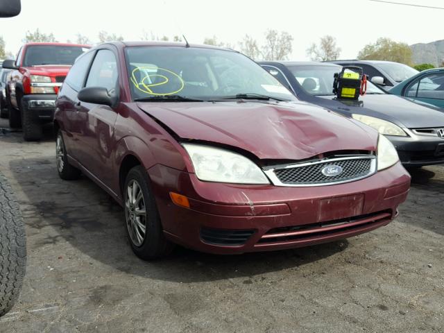 1FAFP31N27W108764 - 2007 FORD FOCUS ZX3 RED photo 1