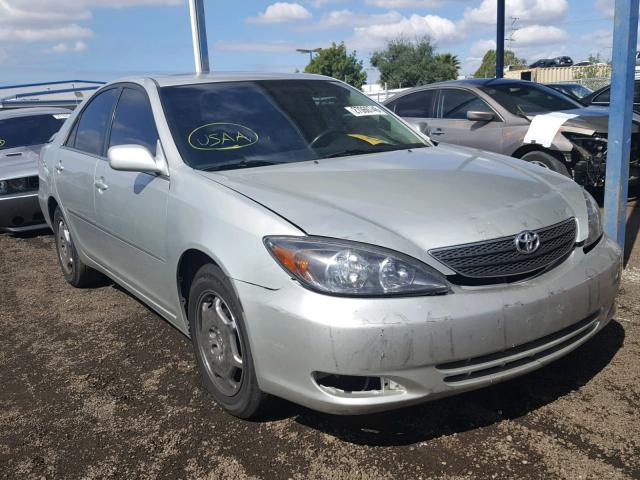 JTDBF32K530101465 - 2003 TOYOTA CAMRY LE SILVER photo 1