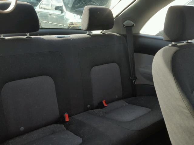 3VWBK31CX5M416023 - 2005 VOLKSWAGEN NEW BEETLE 黑色 照片 6