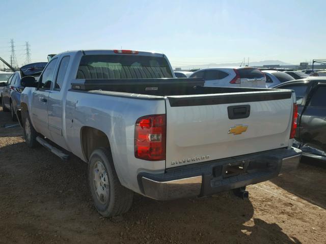 1GCRCSE02DZ395299 - 2013 CHEVROLET SILVERADO SILVER photo 3