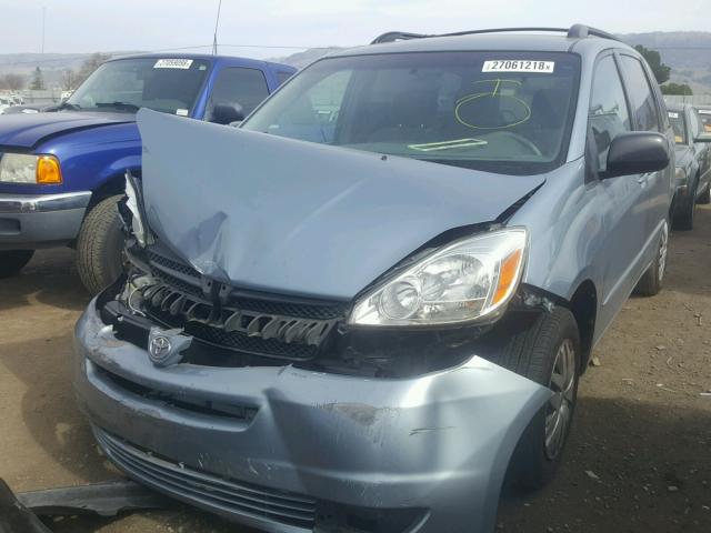 5TDZA23C15S332278 - 2005 TOYOTA SIENNA CE BLUE photo 2