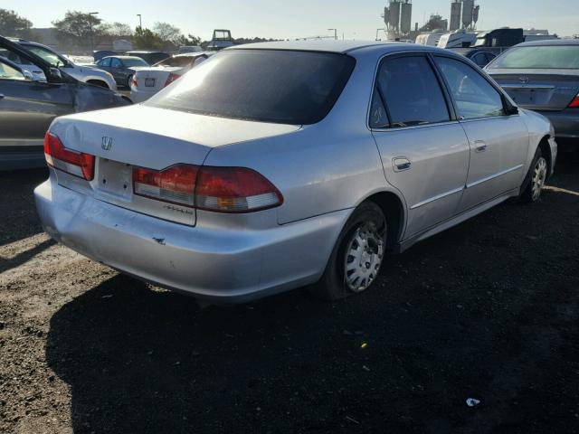 1HGCF86602A151246 - 2002 HONDA ACCORD VAL SILVER photo 4