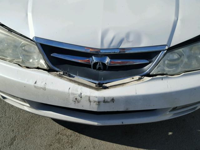 19UUA56643A063769 - 2003 ACURA 3.2TL WHITE photo 9