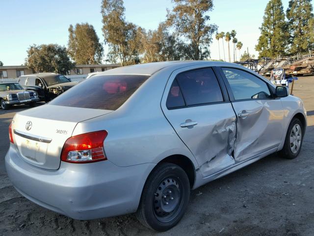 JTDBT903894048821 - 2009 TOYOTA YARIS SILVER photo 4