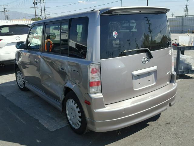 JTLKT324540143005 - 2004 TOYOTA SCION XB GRAY photo 3