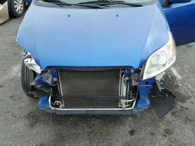 KL1TD6DE2BB137286 - 2011 CHEVROLET AVEO LS BLUE photo 7