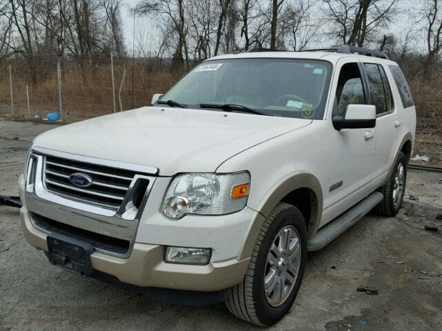 1FMEU74E68UA97682 - 2008 FORD EXPLORER E WHITE photo 2