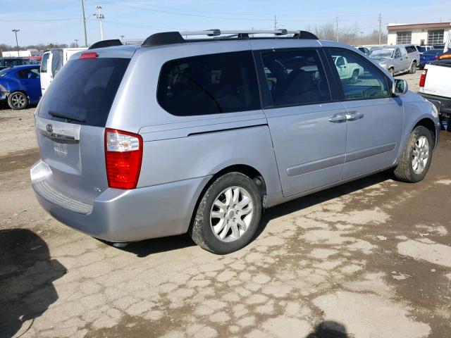 KNDMB233266053088 - 2006 KIA SEDONA EX SILVER photo 4