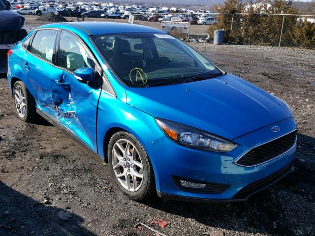 1FADP3F2XFL365239 - 2015 FORD FOCUS SE BLUE photo 1