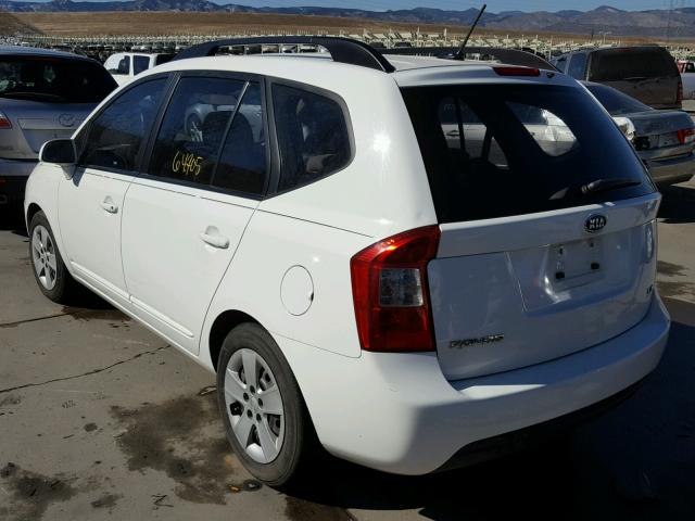 KNAFG528997237464 - 2009 KIA RONDO BASE WHITE photo 3