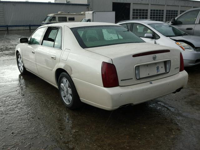 1G6KF57993U159110 - 2003 CADILLAC DEVILLE DT WHITE photo 3