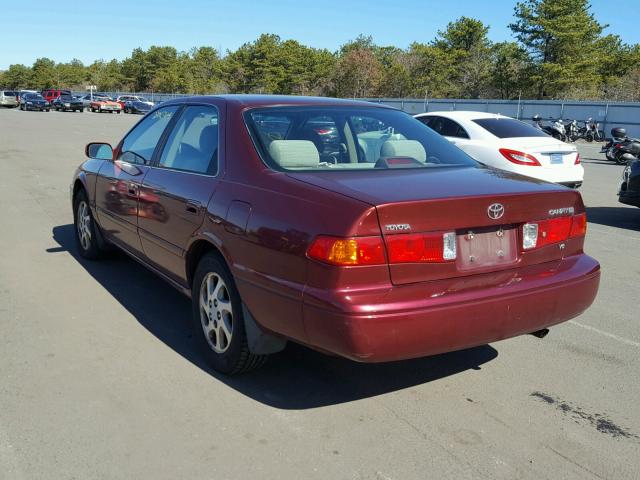 4T1BF22K71U128372 - 2001 TOYOTA CAMRY LE RED photo 3